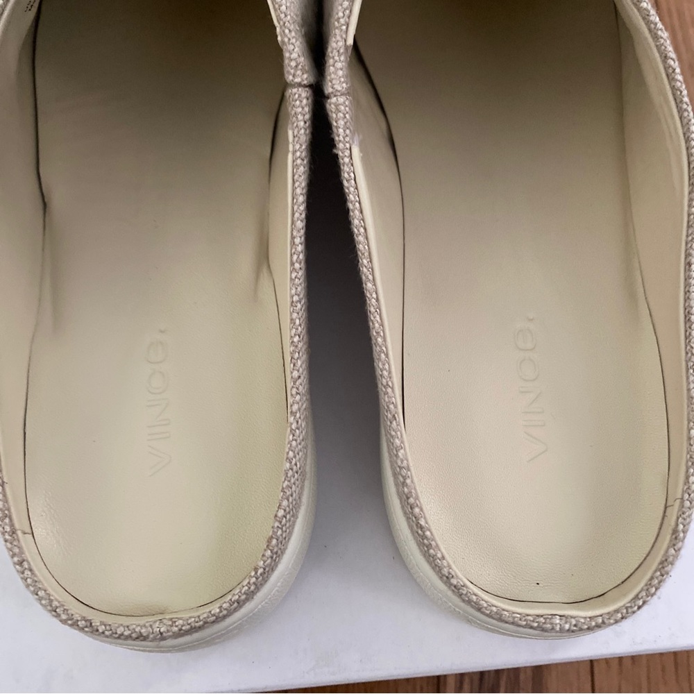 Vince Vianne Mule Slip On Shoe Sneaker in Natural Canvas Leather Insole Comfort - Picture 4 of 7